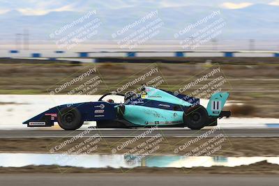 media/Nov-16-2025-CalClub SCCA (Sun) [[2975c16dfc]]/Group 5/Turn 1/